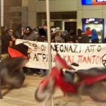 [Grécia] Sede da gangue paraestatal Chrisi Avgi em Agrinio é alvo de ação direta antifascista 
