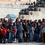 [Grécia] Larissa: Ataque contra sede do partido stalinista KKE