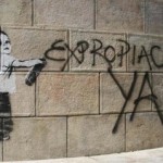 [Grécia] Atenas: Continuam as expropriações de supermercados  