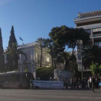 [Grécia] Manifestações de solidariedade em Atenas e Patras: Solidariedade a quatro italianos, processados pela manifestação da No Expo em Milão