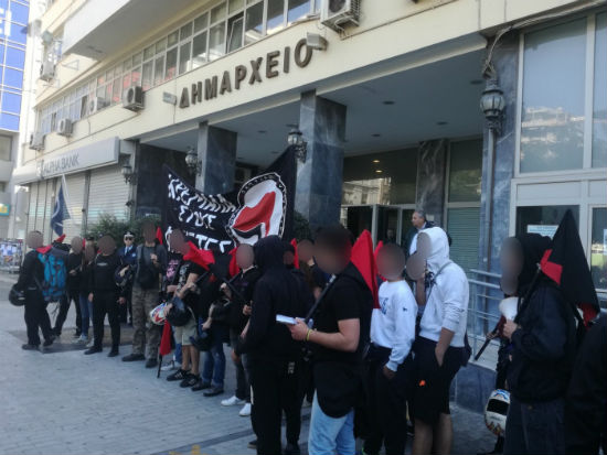 grecia-pireu-26-de-abril-manifestacao-antifascis-1