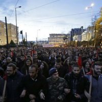 grecia-protestos-relembram-revolta-estudantil-de-2.jpg