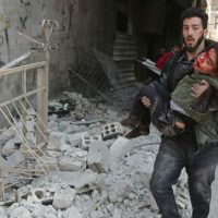 Após uma semana de bombardeios, mais de 500 civis morrem na Síria
