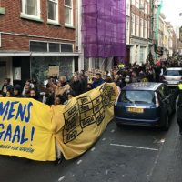 [Holanda] Haia: 700 pessoas durante o ato “Nenhum Humano é Ilegal”
