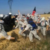 [Polônia] Polícia usa gás lacrimogêneo contra manifestantes do acampamento climático