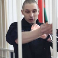 [Bielorrússia] Dmitry Polienko, anarquista, tenta suicídio no tribunal