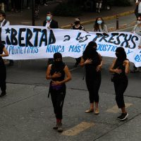 Procuradoria do Chile sobre projeto de indulto às presas e aos presos políticos da Revolta: "poderia constituir um gravíssimo sinal para a convivência social"