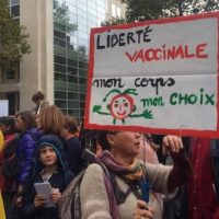 [França] Editorial: Libertariano ou libertário?
