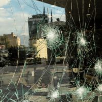 [Grécia] Ataque contra filial do Banco Nacional & EFKA em Kifissia | Solidariedade com Giorgos Kalaitzidis e Nikos Mataragkas