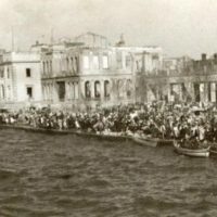 Catástrofe de Esmirna: como Turquia expulsou gregos incendiando uma cidade há quase cem anos
