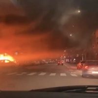 [Itália] Milão: Ataque incendiário aos carros do Grupo SKP