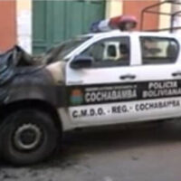 [Bolívia] Reivindicação do ataque incendiário contra um carro-patrulha da Força Especial de Combate à Violência em Cochabamba