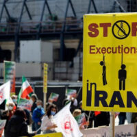 [Espanha] O regime iraniano continua condenando à morte as pessoas que lutam pelos direitos humanos