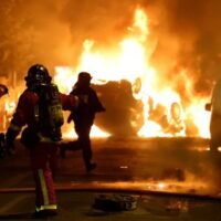 [França] Morte de Nahel em Nanterre: noite de protestos, fúria...