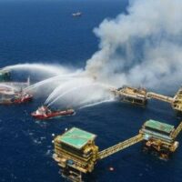 O vazamento de petróleo no Golfo do México atinge o dobro do tamanho da cidade de Guadalajara