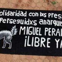 [México] Colocação de uma faixa em Oaxaca pela Semana de Solidariedade com os Presos Anarquistas