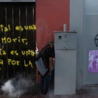 [Chile] Quatro anos após a Revolta, centenas de jovens lutaram contra os carabineiros de Boric e recuperaram a Plaza de la Dignidad
