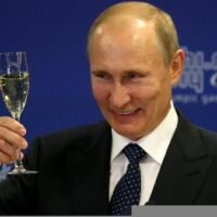 [Bielorrússia] Vitória na reeleição de Putin na federação russa