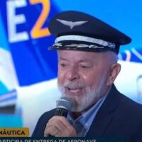 Lula militari$ta-hipócrita: 'Precisamos de indústria de defesa forte para construir a paz'