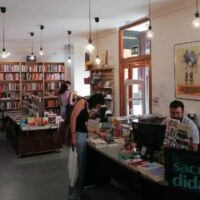 [Espanha] Traficantes de Sueños, a luta de uma livraria rebelde para não ser expulsa de Lavapiés por um apartamento turístico.