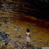 A emergência devido ao vazamento de petróleo no Equador não terminou dois meses depois