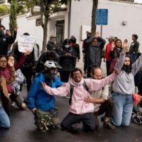 No Equador, o neoliberalismo se impõe pela força