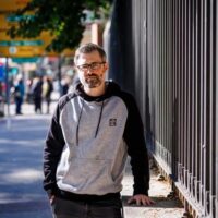 [Espanha] Ameaças de morte e acusações: o professor que é alvo da extrema direita dos EUA