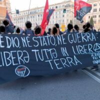 [Itália] Contra todas as guerras e todos os patrões