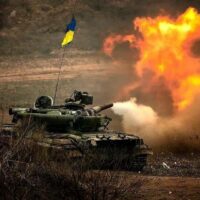 [Holanda] Quatro anos de guerra na Ucrânia: Milhões de vítimas, mas uma festa para a indústria armamentista