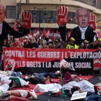 [Espanha] O anarcossindicalismo toma as ruas de Valência em um novo Primeiro de Maio tingido de vermelho e preto.