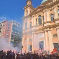 [Itália] Gênova: em todo caso, nenhum remorso.